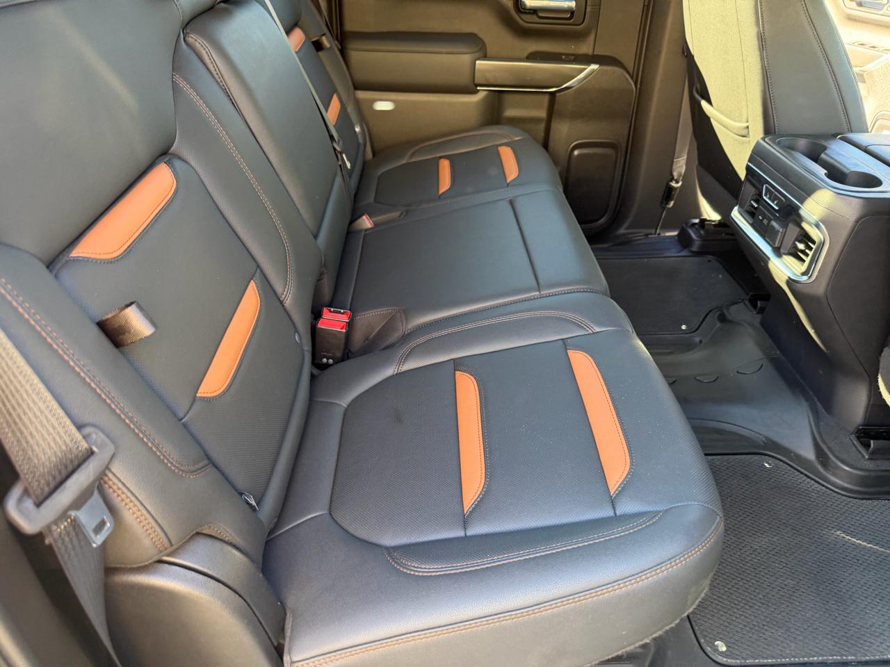 GMC Sierra 1500 4WD Crew Cab 147" AT4 2021