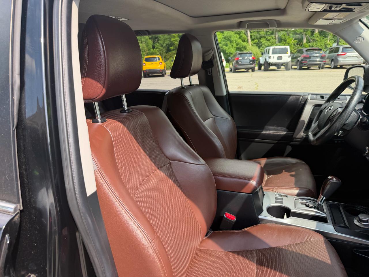 Toyota 4Runner 4dr Limited V6 Auto 4WD (Natl) 2017
