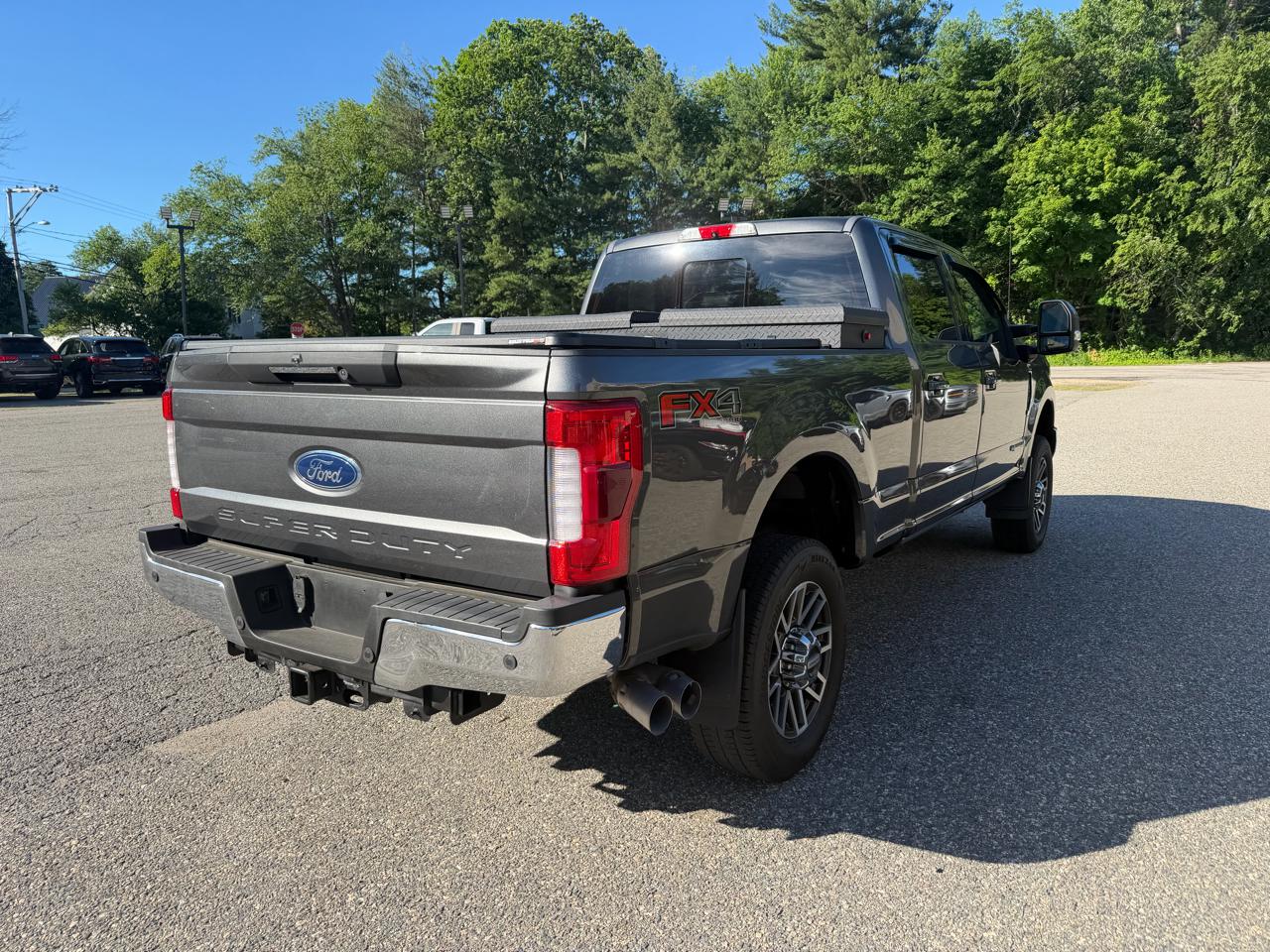 Ford Super Duty F-250 SRW Lariat 4WD Crew Cab 6.75' Box 2018