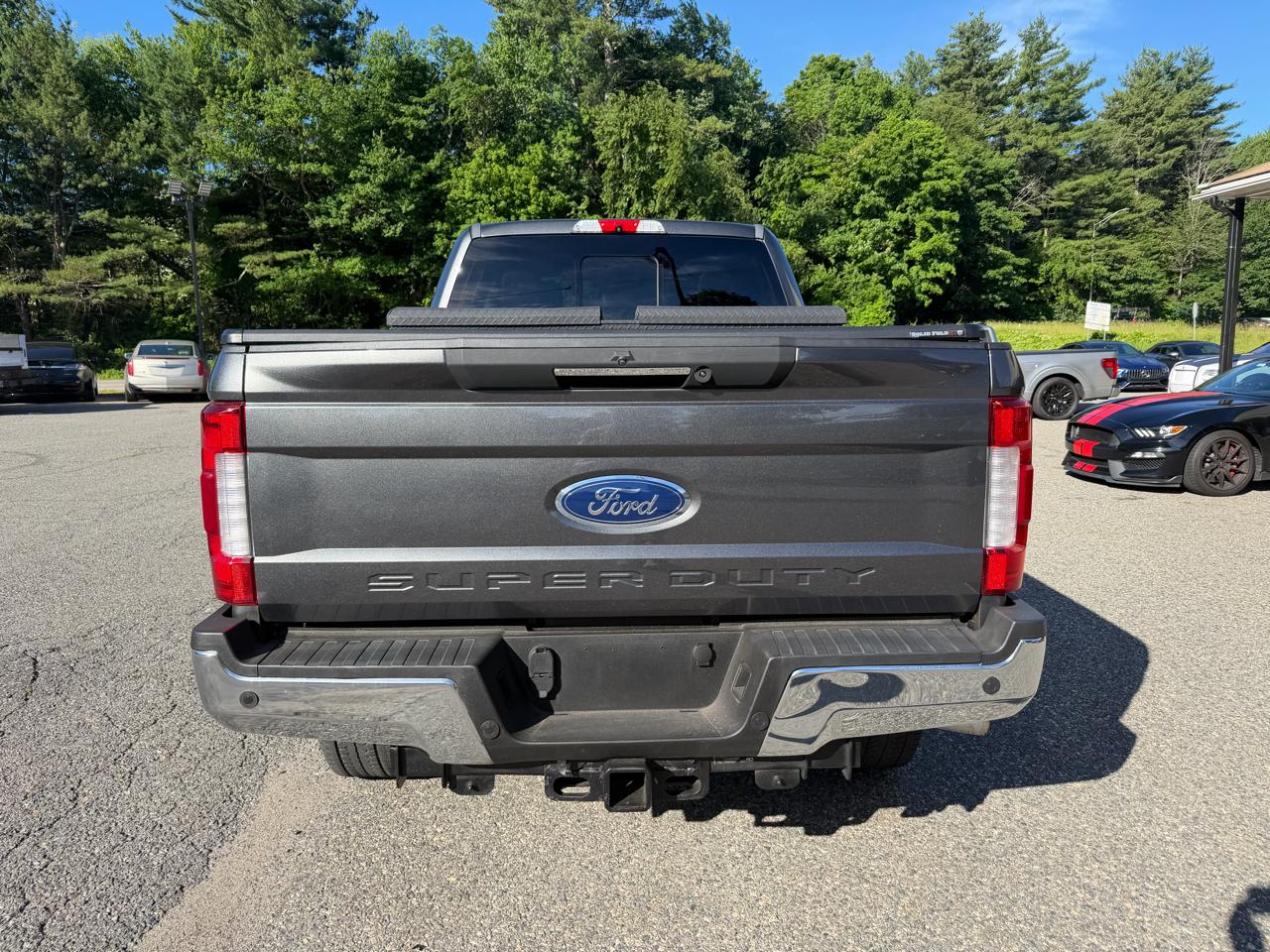 Ford Super Duty F-250 SRW Lariat 4WD Crew Cab 6.75' Box 2018