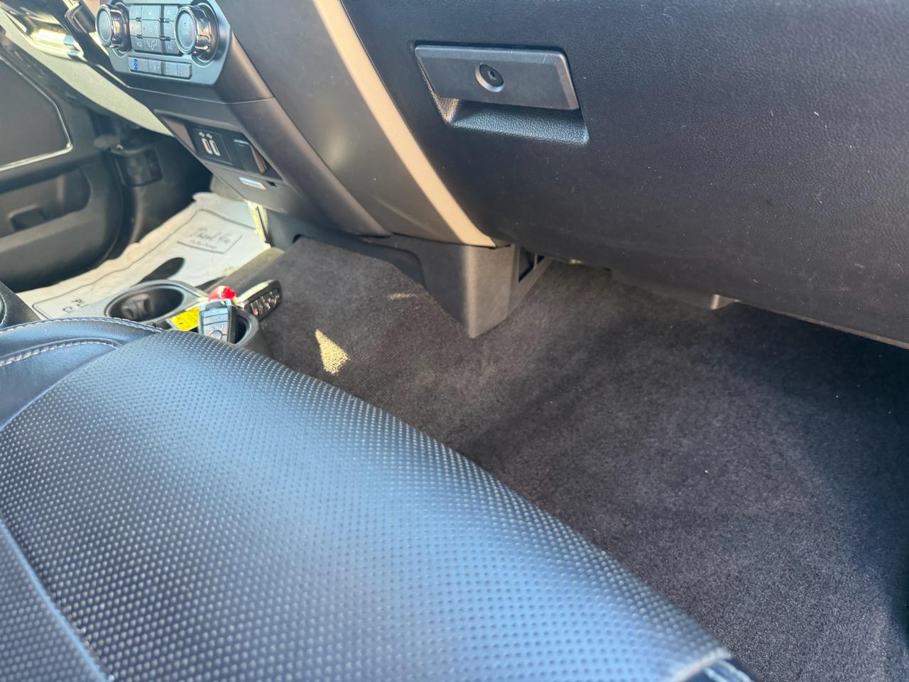 Ford Super Duty F-250 SRW Lariat 4WD Crew Cab 6.75' Box 2018