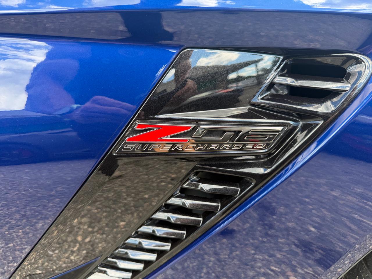Chevrolet Corvette 2dr Z06 Cpe w/1LZ 2016