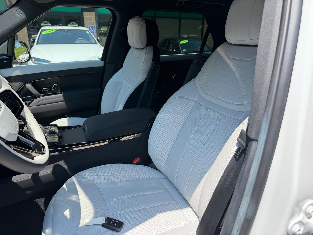 Land Rover Range Rover Sport P400 SE Dynamic 2023