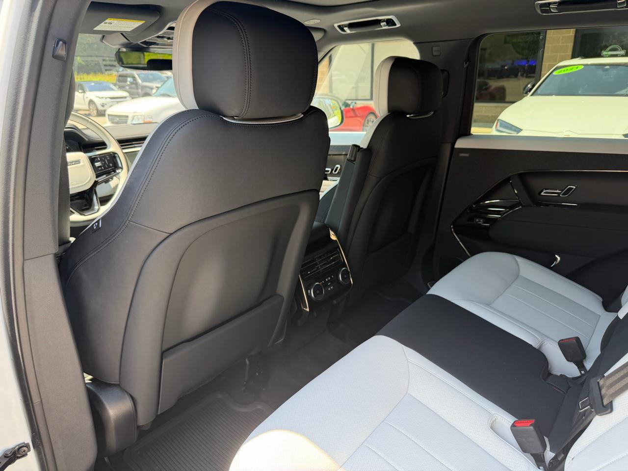 Land Rover Range Rover Sport P400 SE Dynamic 2023
