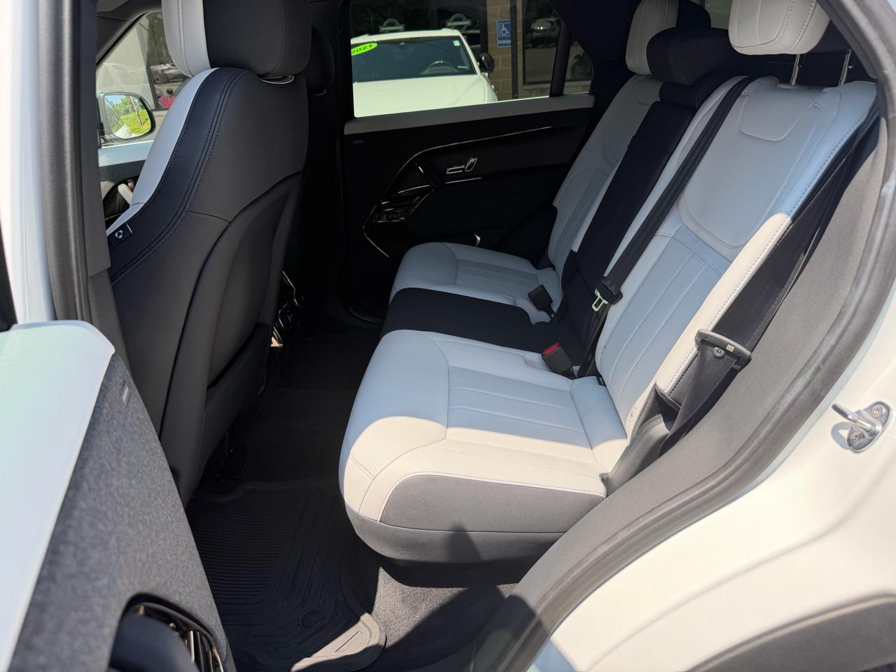Land Rover Range Rover Sport P400 SE Dynamic 2023