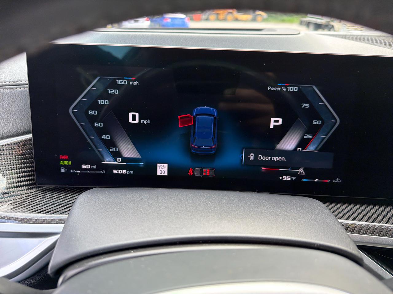 BMW X7 M60i Sports Activity Vehicle 2024