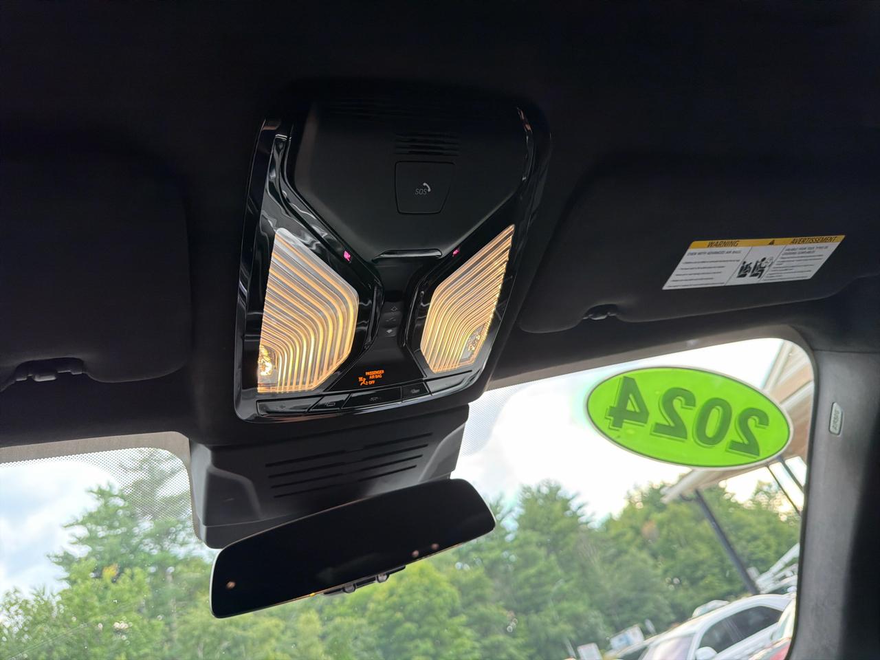 BMW X7 M60i Sports Activity Vehicle 2024