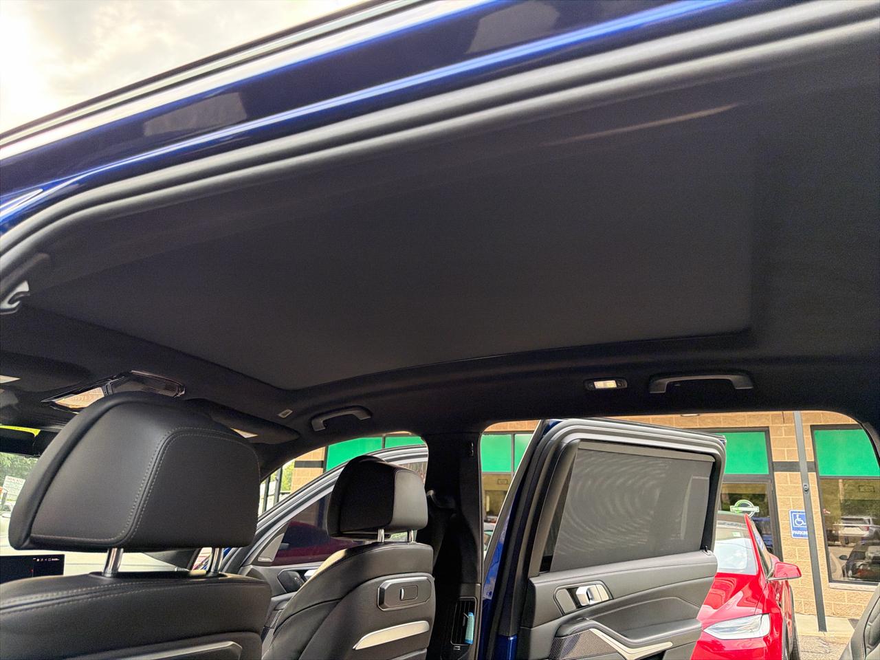 BMW X7 M60i Sports Activity Vehicle 2024