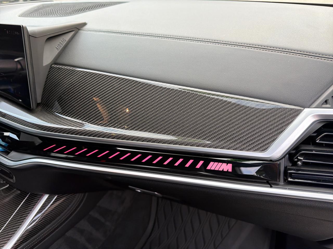 BMW X7 M60i Sports Activity Vehicle 2024