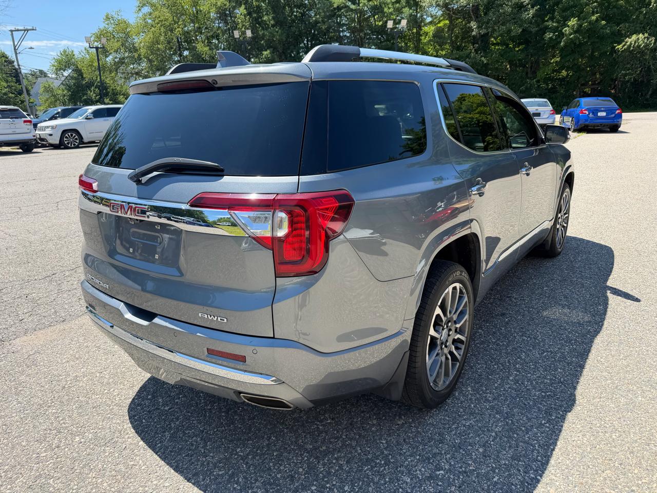 GMC Acadia AWD 4dr Denali 2022