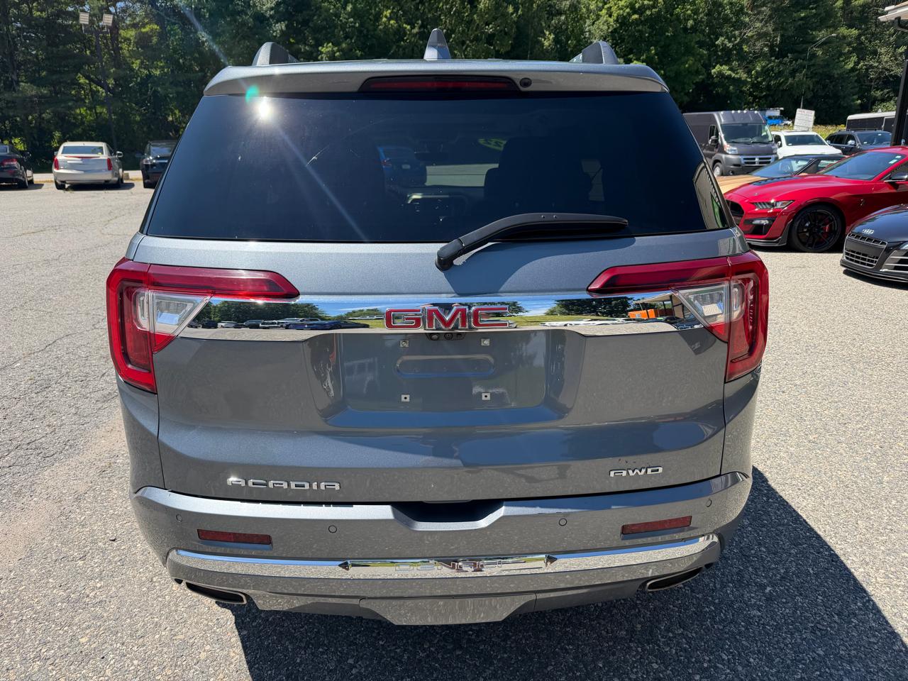 GMC Acadia AWD 4dr Denali 2022