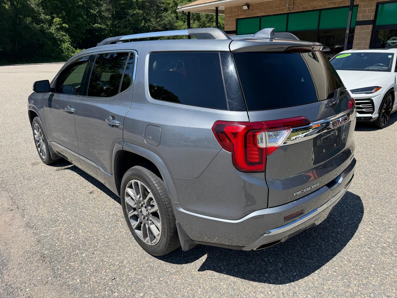 GMC Acadia AWD 4dr Denali 2022