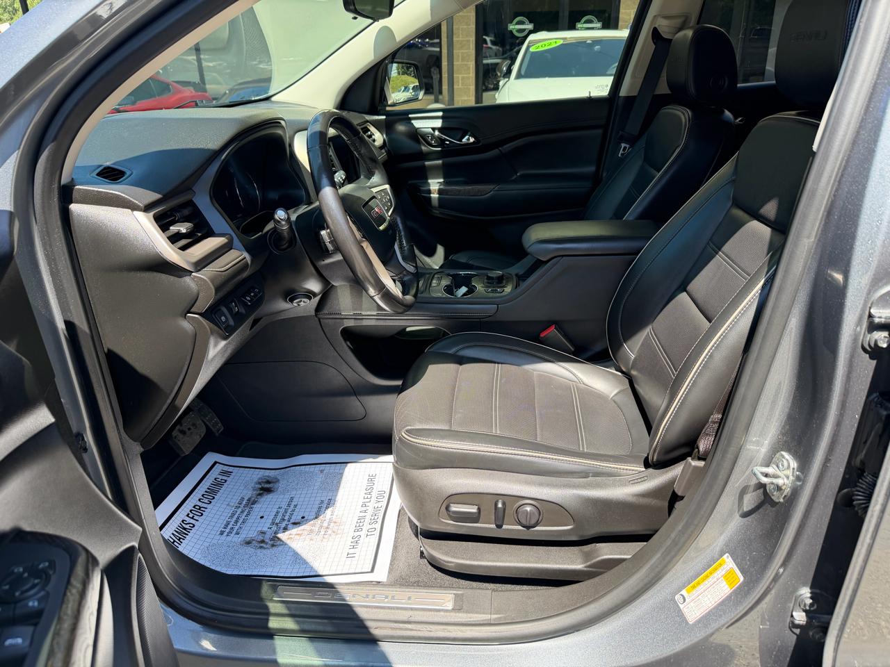 GMC Acadia AWD 4dr Denali 2022