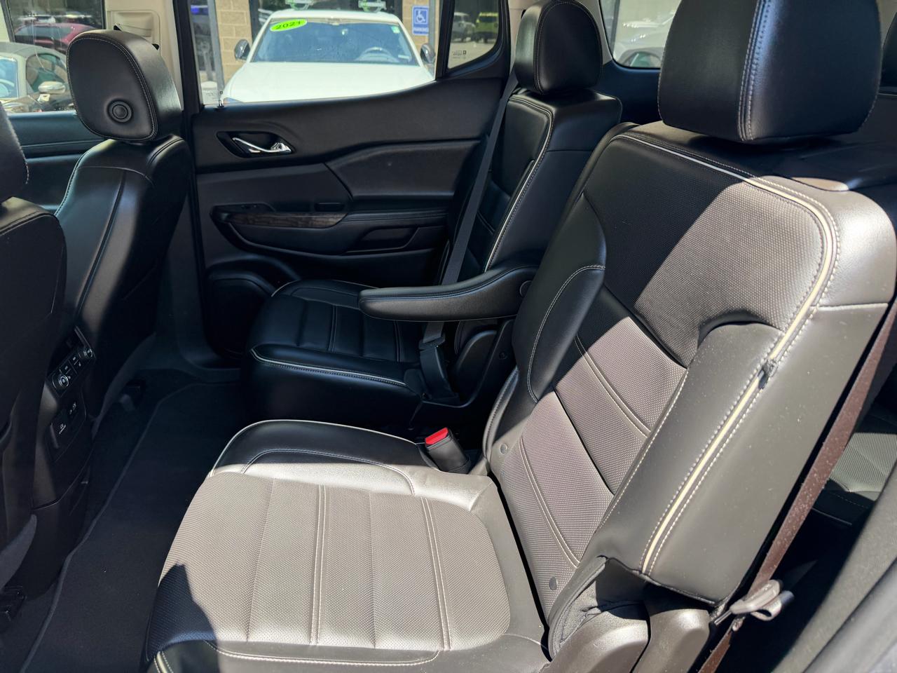 GMC Acadia AWD 4dr Denali 2022