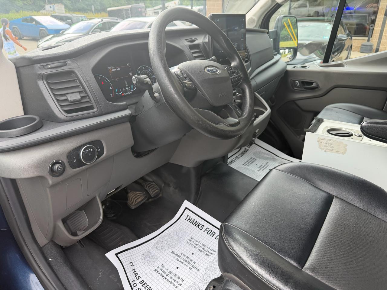 Ford Transit Cutaway T-350 RWD DRW 138" WB 9950 GVWR 2022