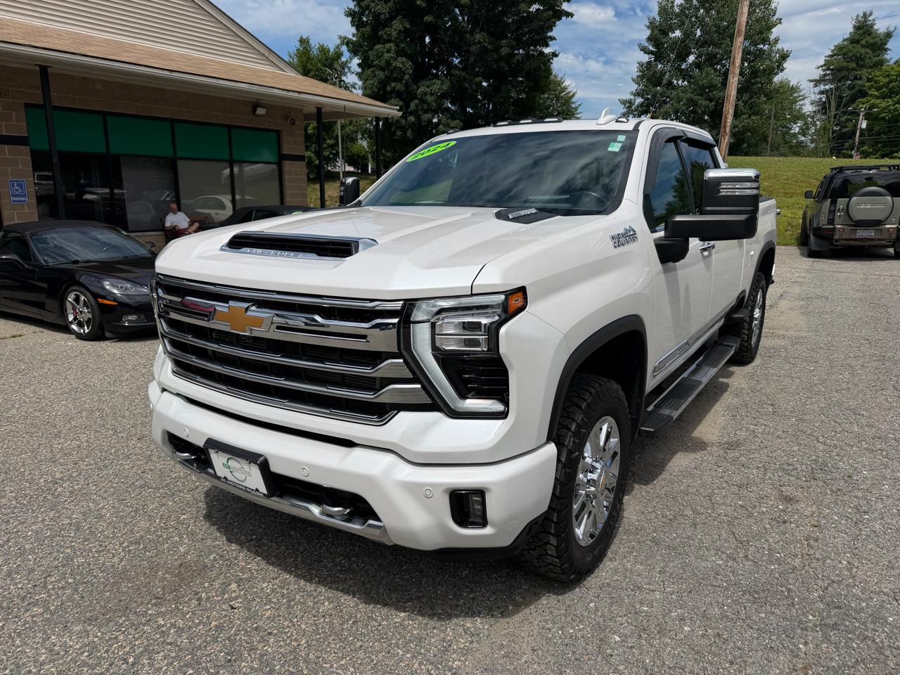 Chevrolet Silverado 2500HD 4WD Crew Cab 159" High Country 2024