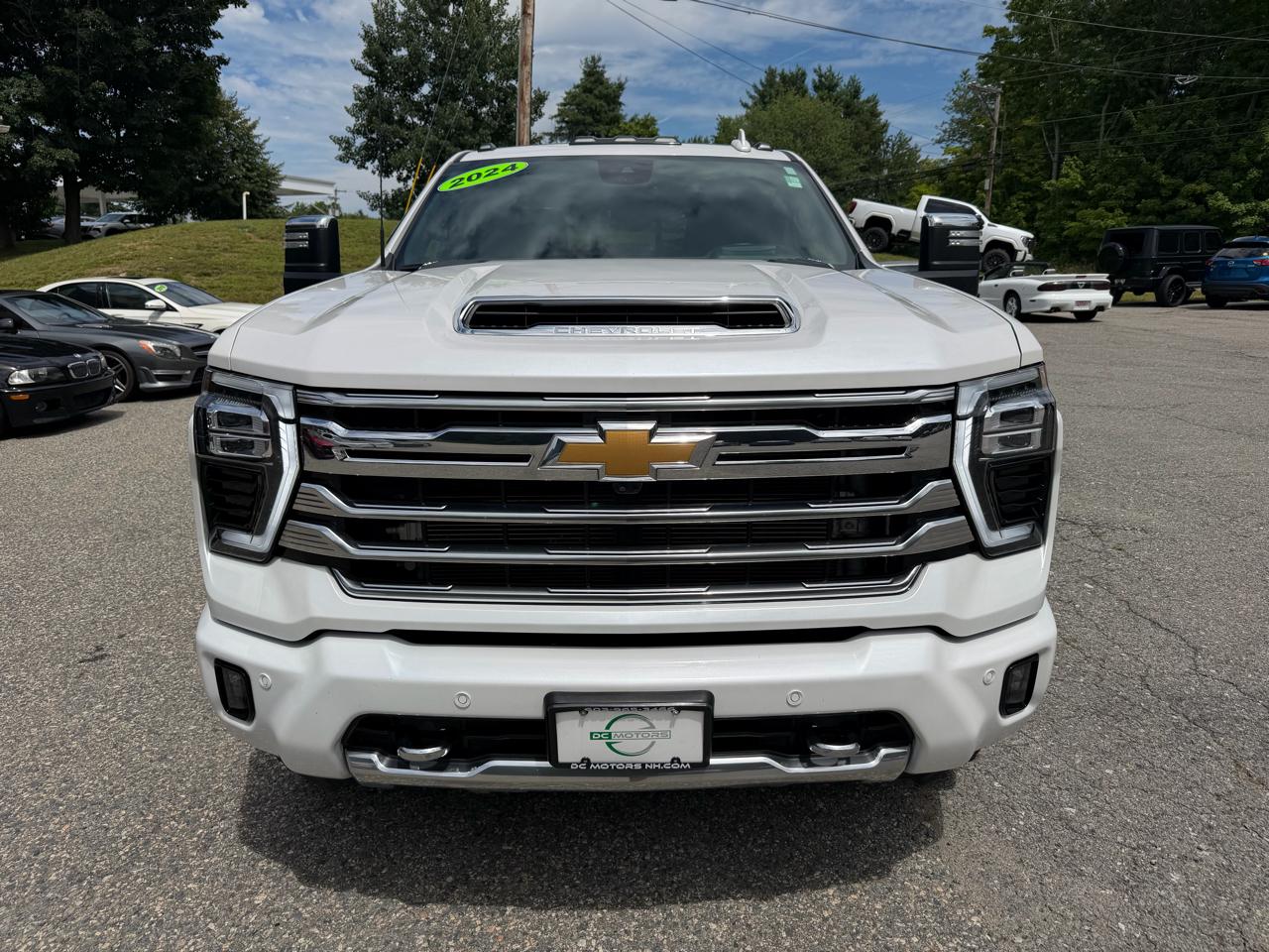 Chevrolet Silverado 2500HD 4WD Crew Cab 159" High Country 2024
