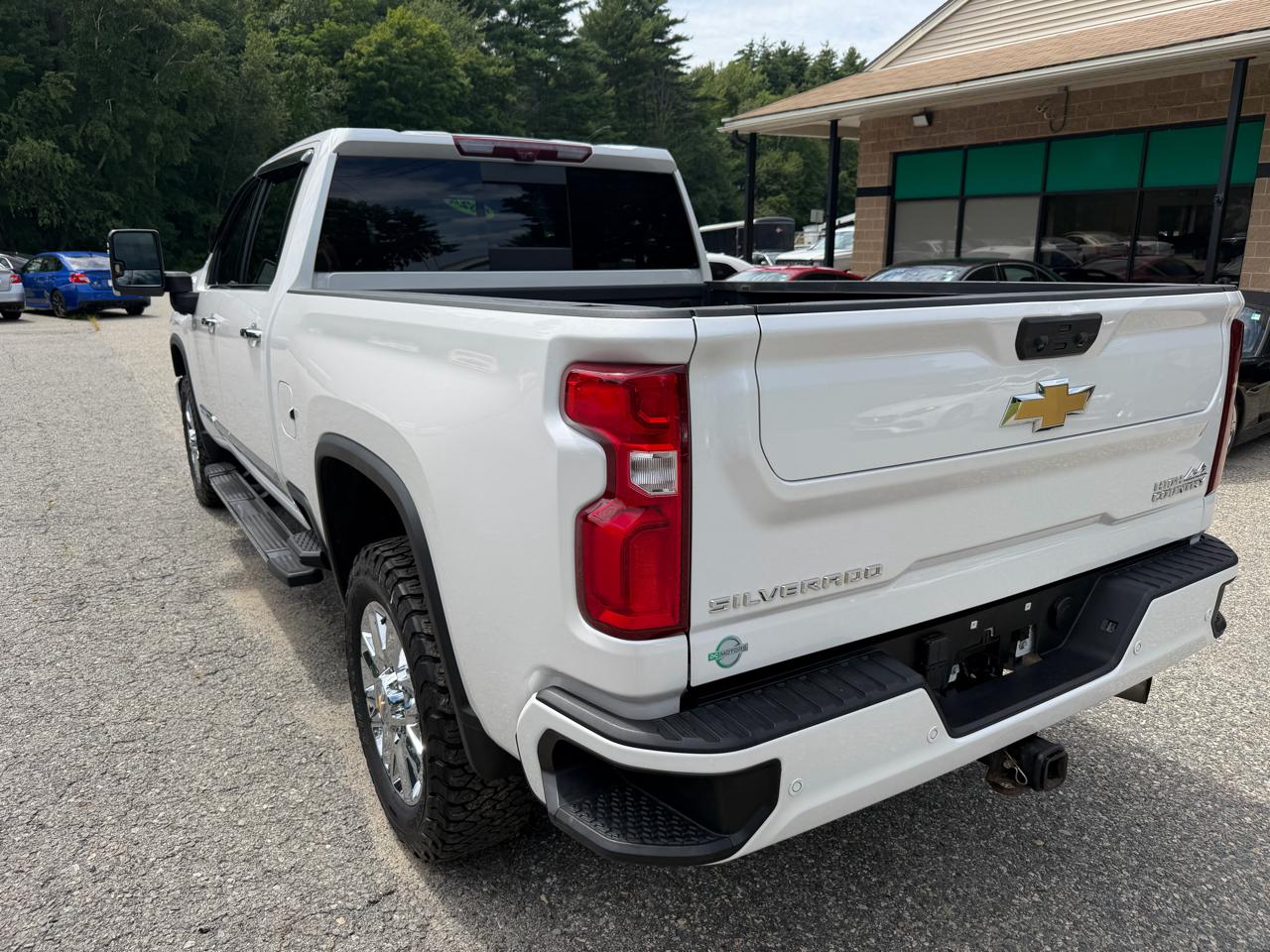 Chevrolet Silverado 2500HD 4WD Crew Cab 159" High Country 2024