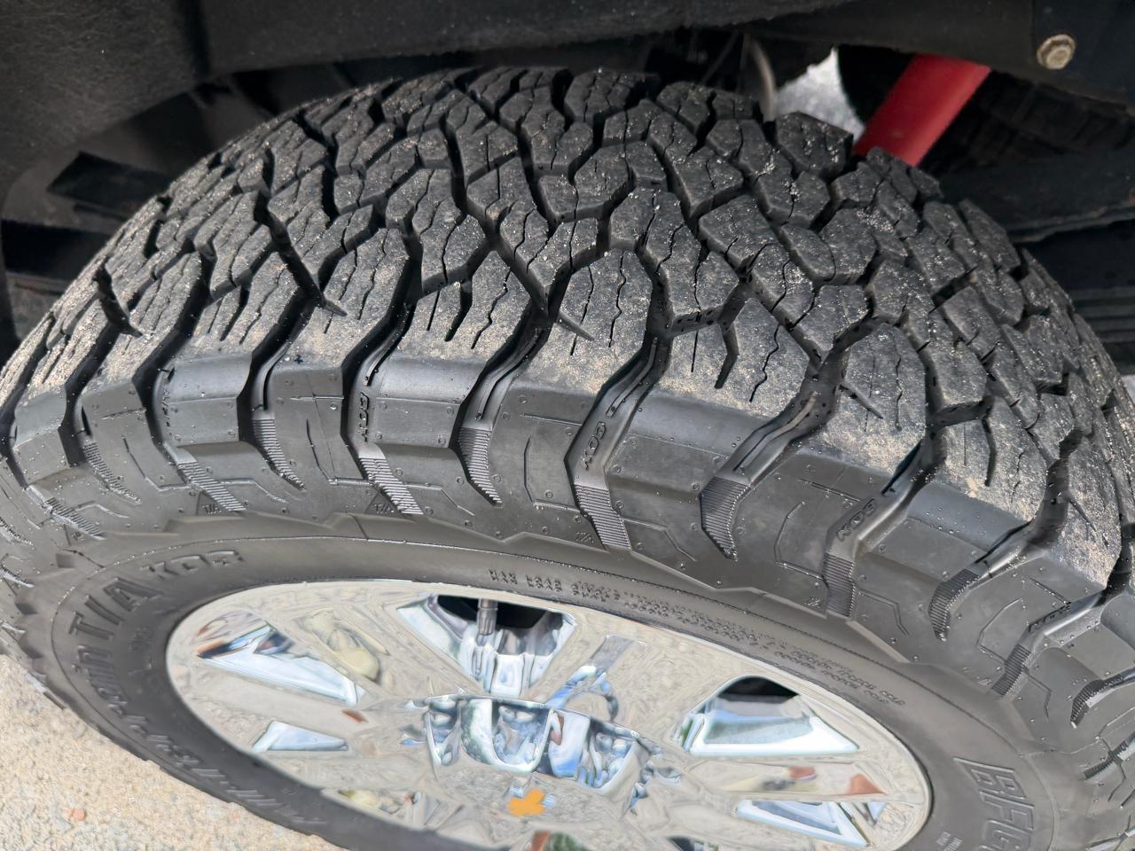 Chevrolet Silverado 2500HD 4WD Crew Cab 159" High Country 2024
