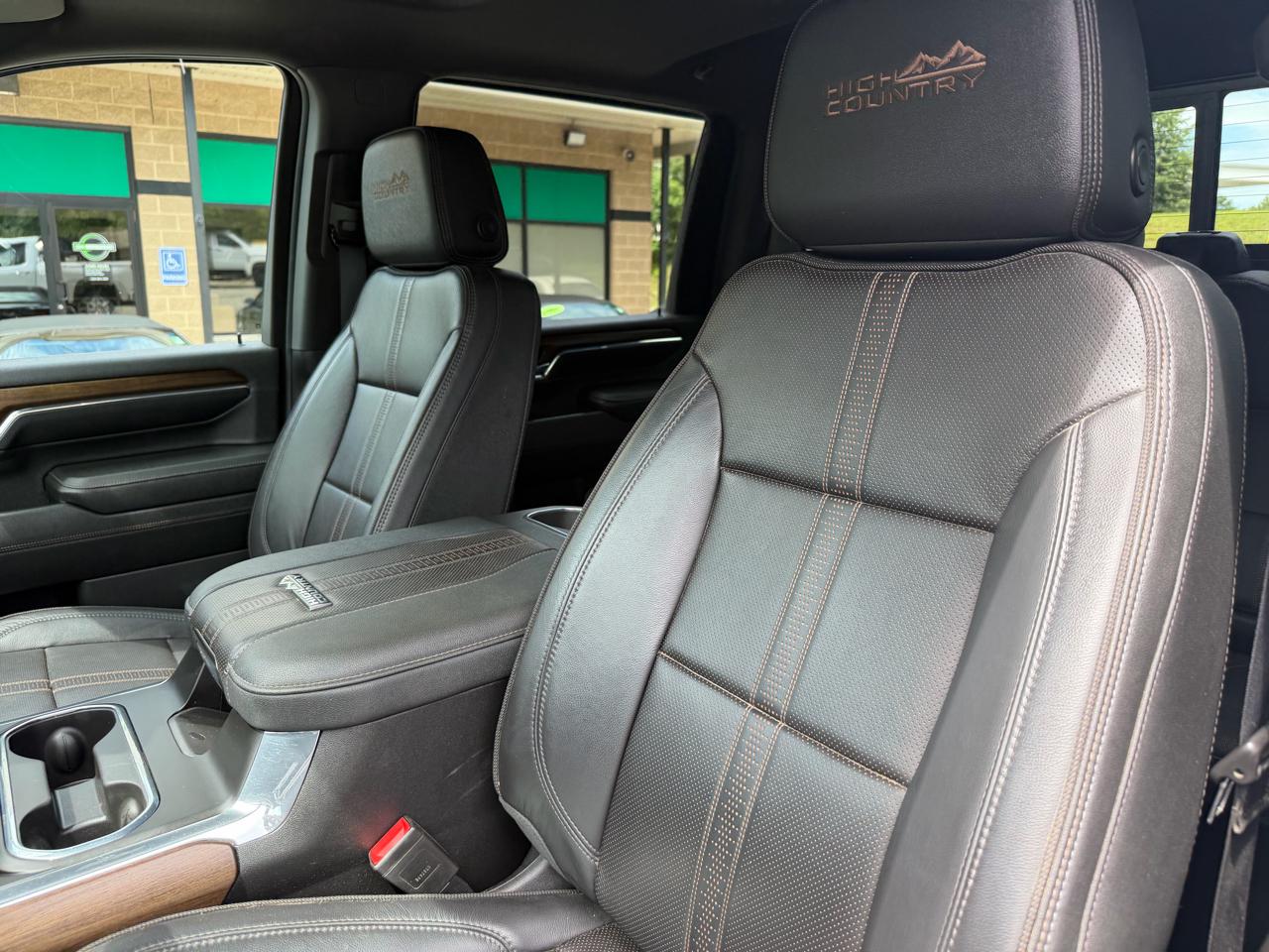 Chevrolet Silverado 2500HD 4WD Crew Cab 159" High Country 2024