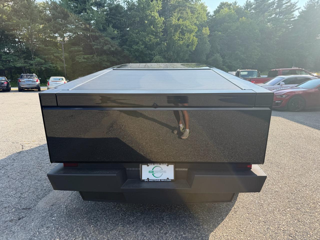 Tesla Cybertruck AWD 2024