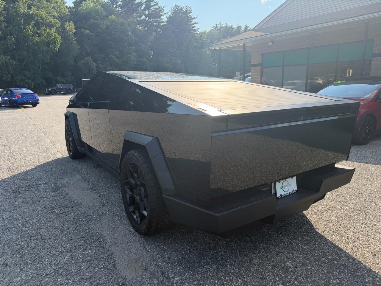 Tesla Cybertruck AWD 2024