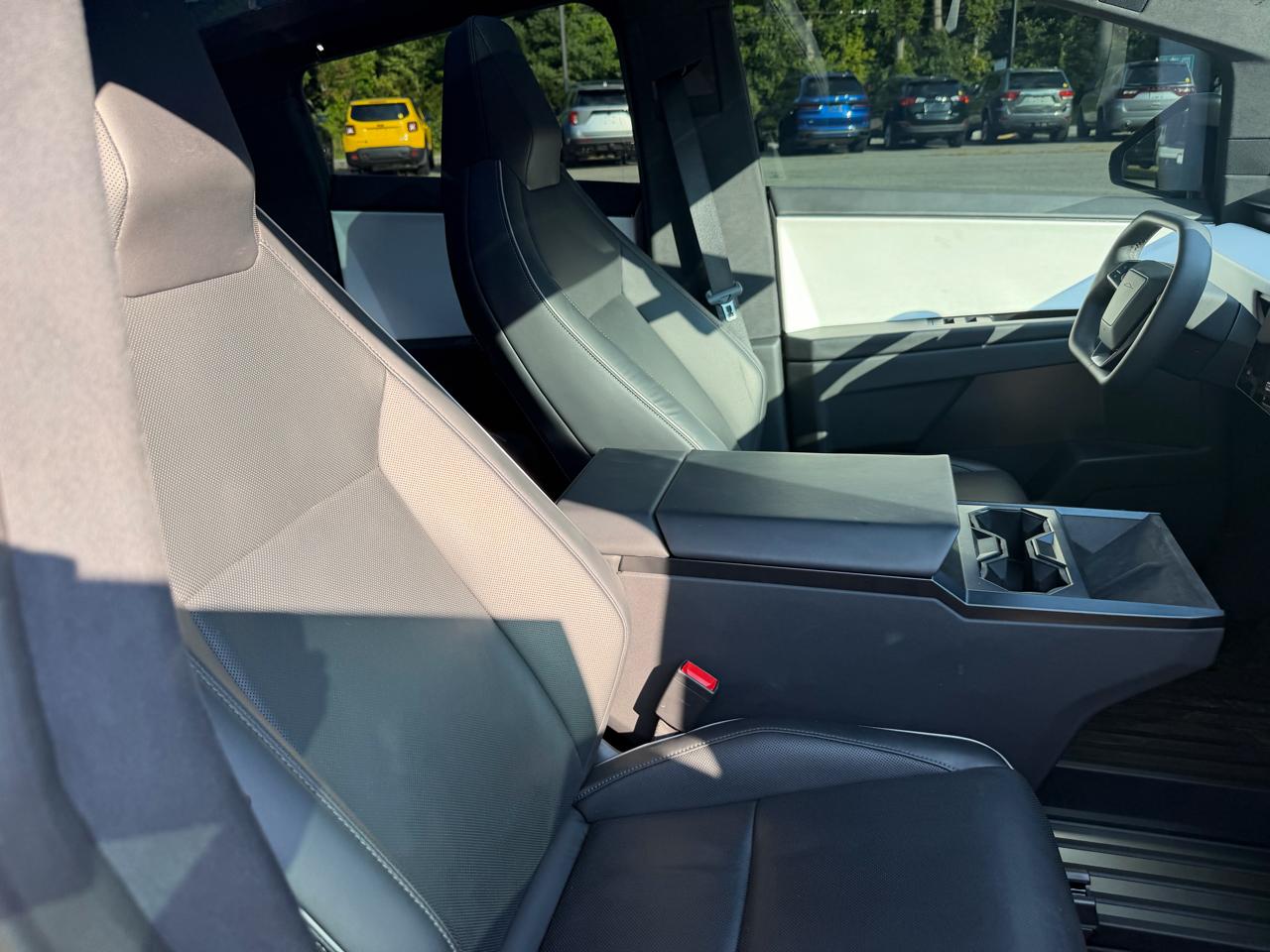 Tesla Cybertruck AWD 2024