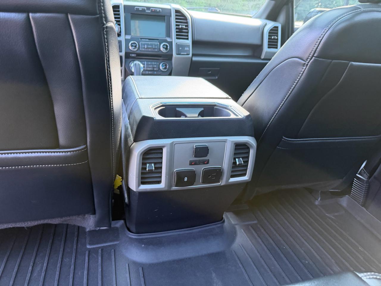 Ford F-150 Lariat 4WD SuperCrew 5.5' Box 2018