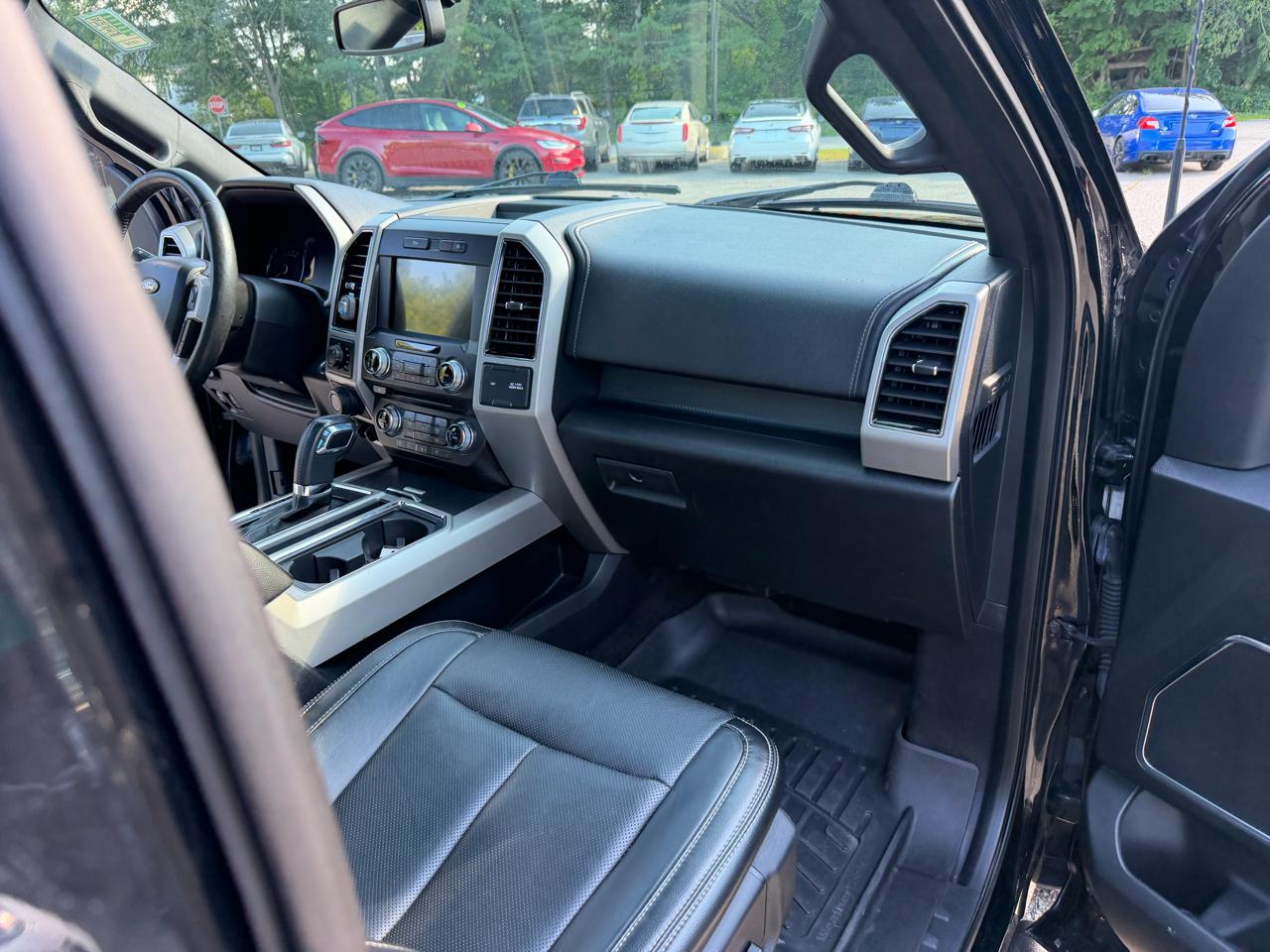 Ford F-150 Lariat 4WD SuperCrew 5.5' Box 2018