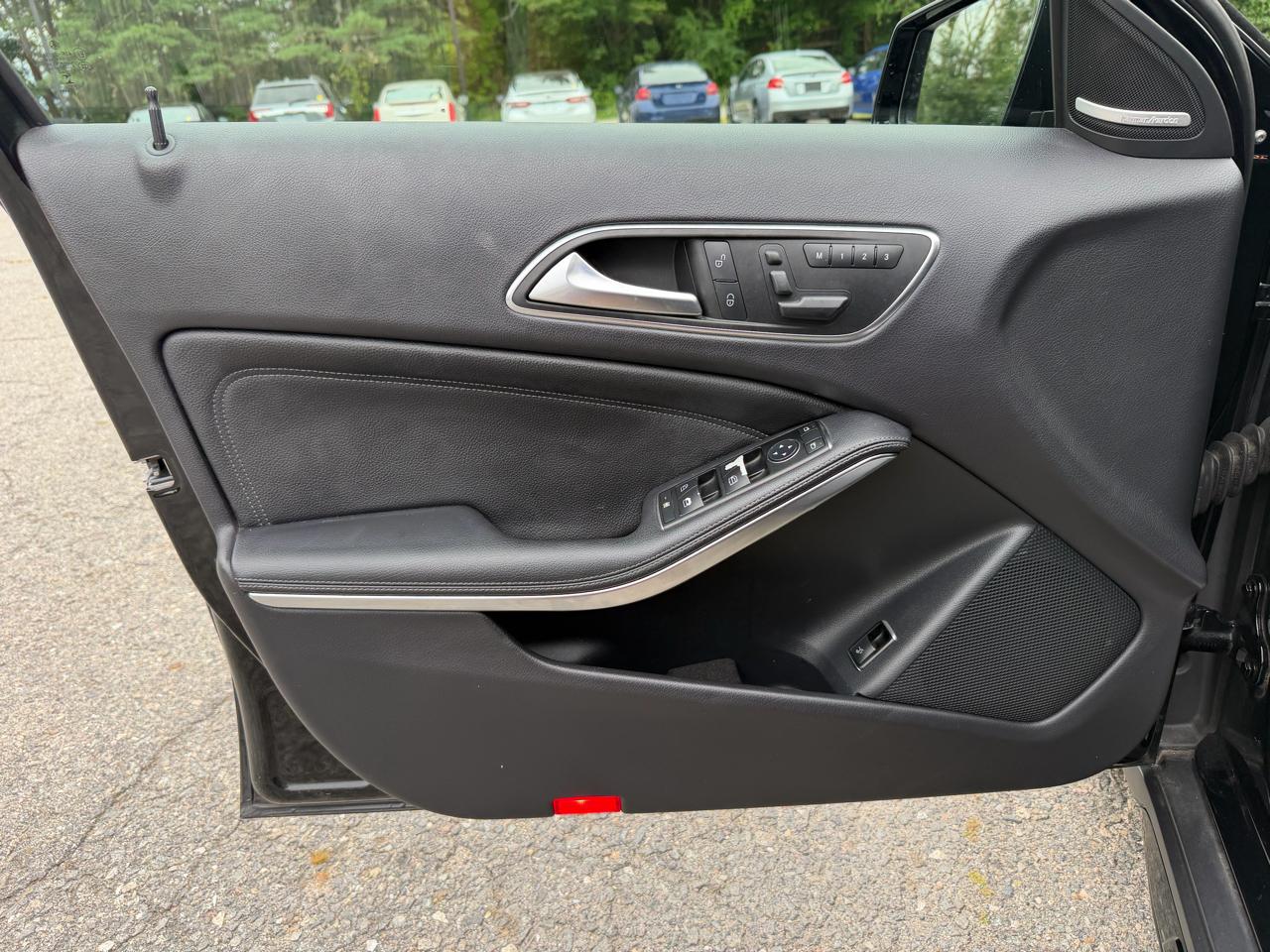 Mercedes-Benz GLA-Class 4MATIC 4dr GLA 45 AMG 2015