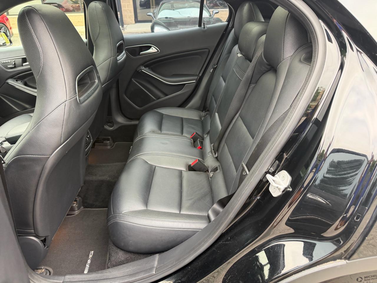Mercedes-Benz GLA-Class 4MATIC 4dr GLA 45 AMG 2015