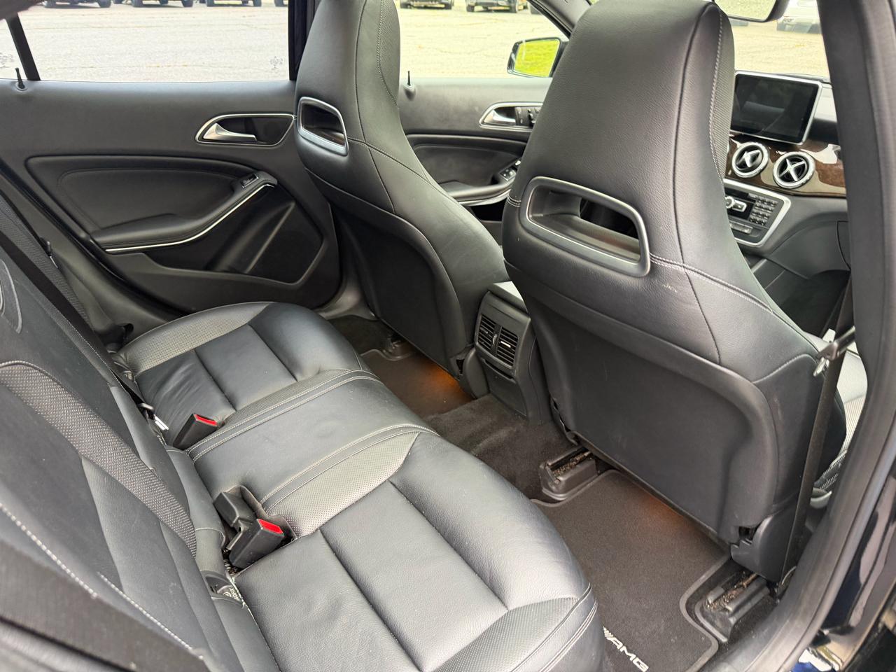 Mercedes-Benz GLA-Class 4MATIC 4dr GLA 45 AMG 2015
