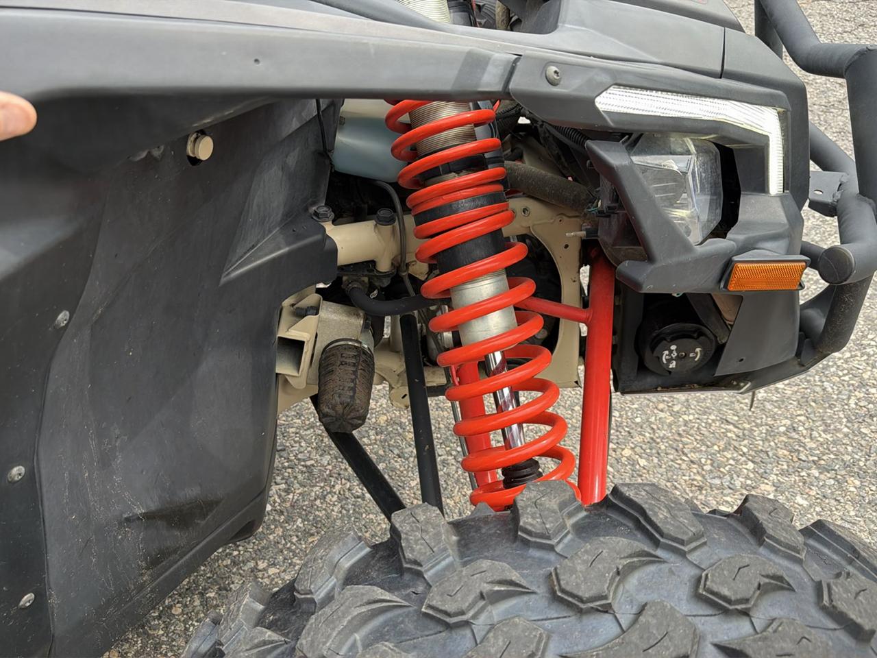 Can-Am Maverick Max X DS Turbo R  2022