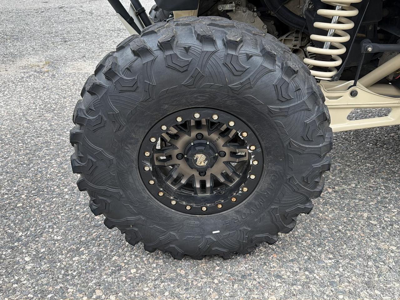 Can-Am Maverick Max X DS Turbo R  2022