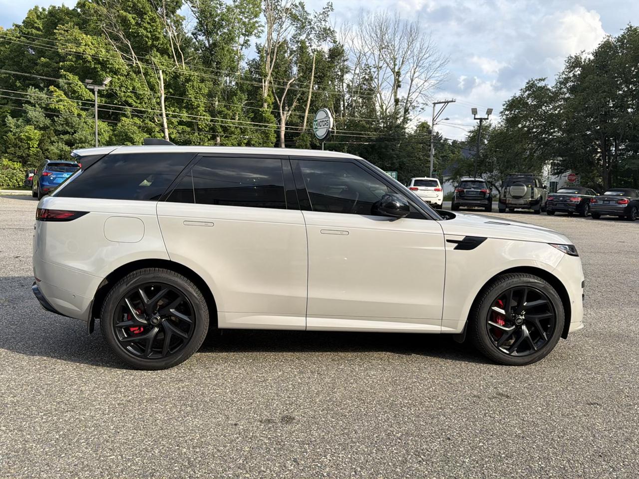 Land Rover Range Rover Sport P400 SE Dynamic 2023