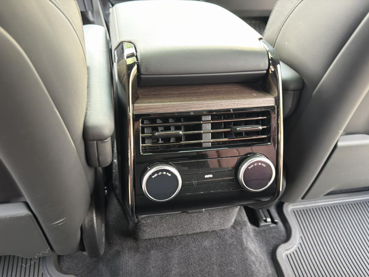 Land Rover Range Rover Sport P400 SE Dynamic 2023