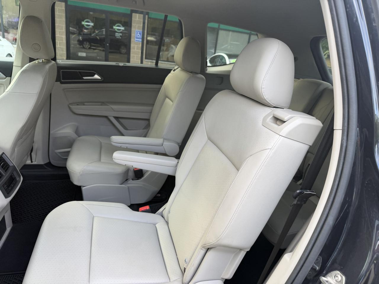Volkswagen Atlas 3.6L V6 SE w/Technology 4MOTION 2019