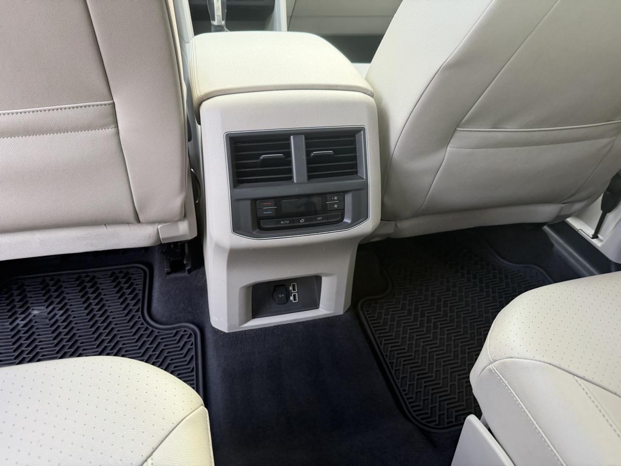 Volkswagen Atlas 3.6L V6 SE w/Technology 4MOTION 2019