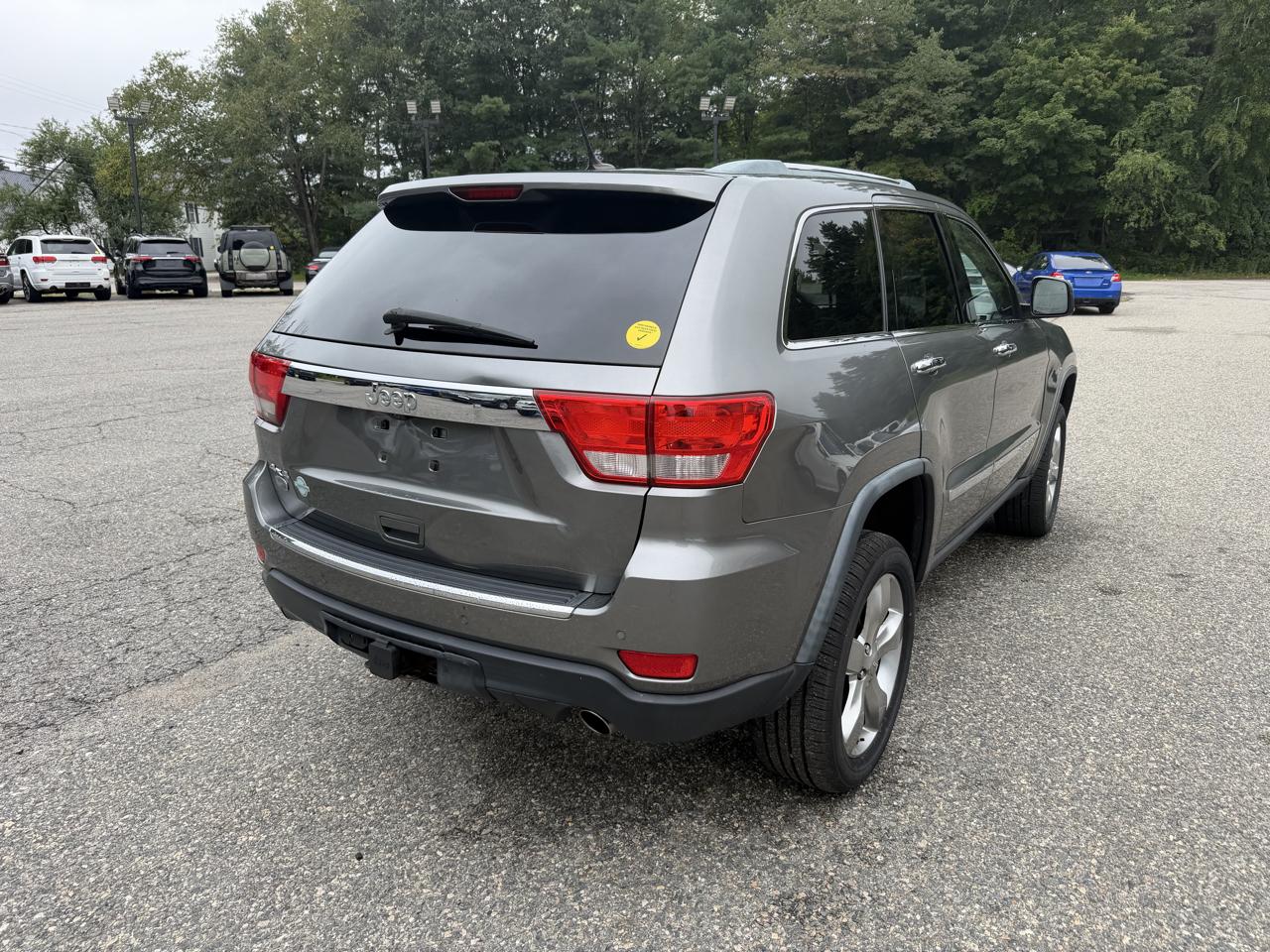 Jeep Grand Cherokee 4WD 4dr Overland 2012