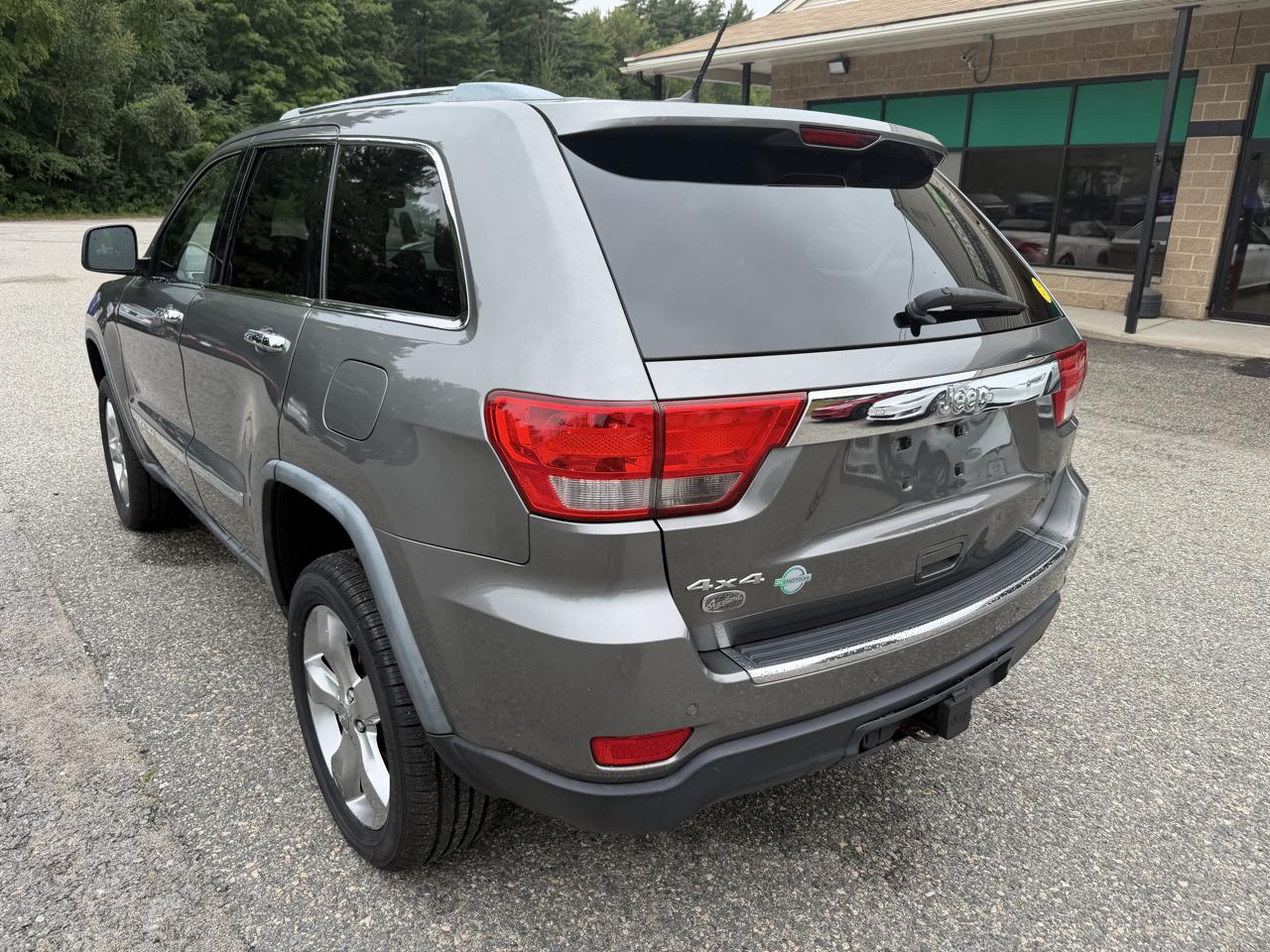 Jeep Grand Cherokee 4WD 4dr Overland 2012
