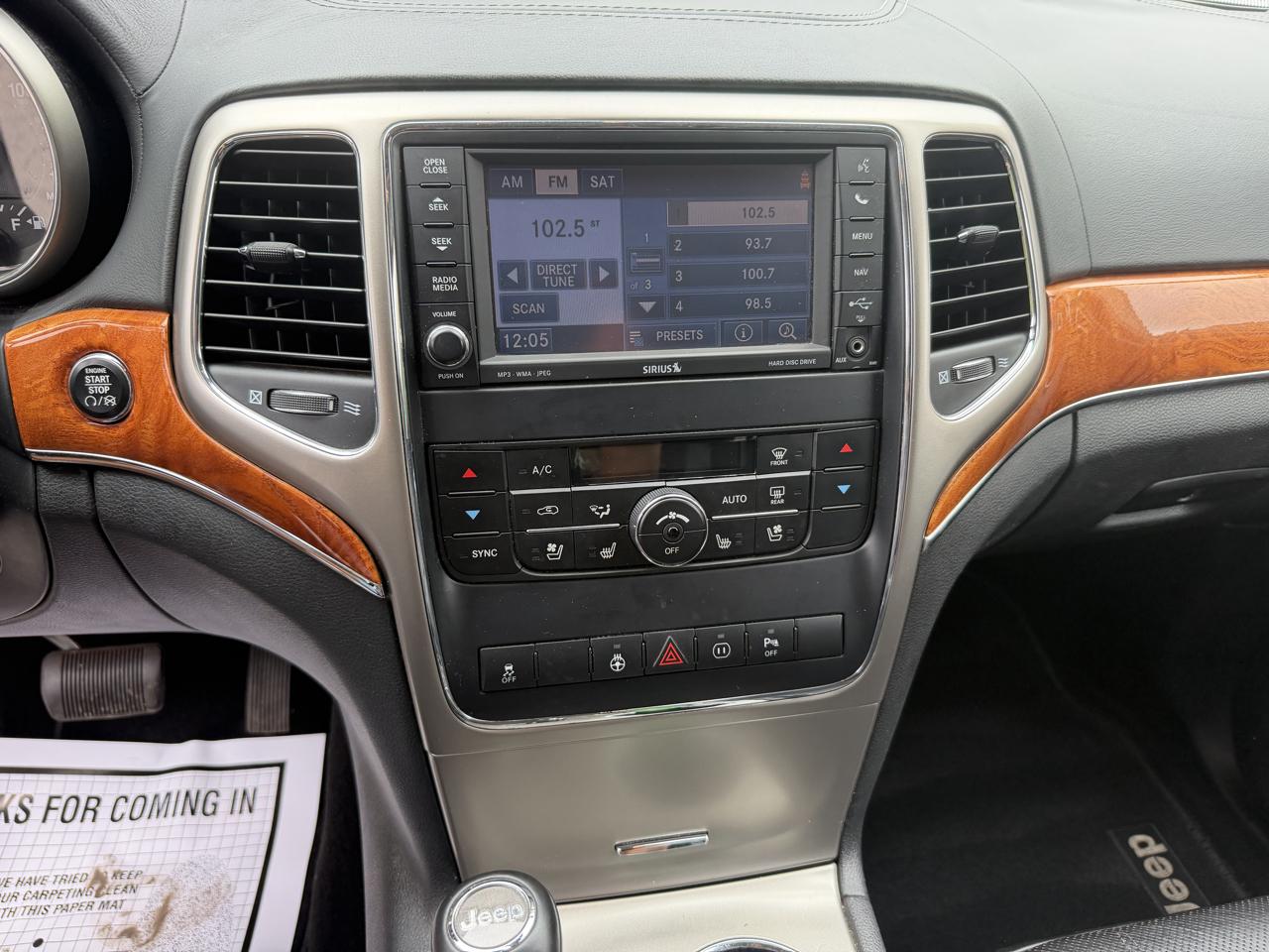 Jeep Grand Cherokee 4WD 4dr Overland 2012
