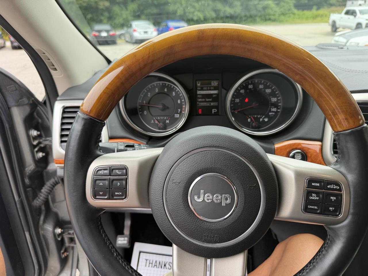 Jeep Grand Cherokee 4WD 4dr Overland 2012