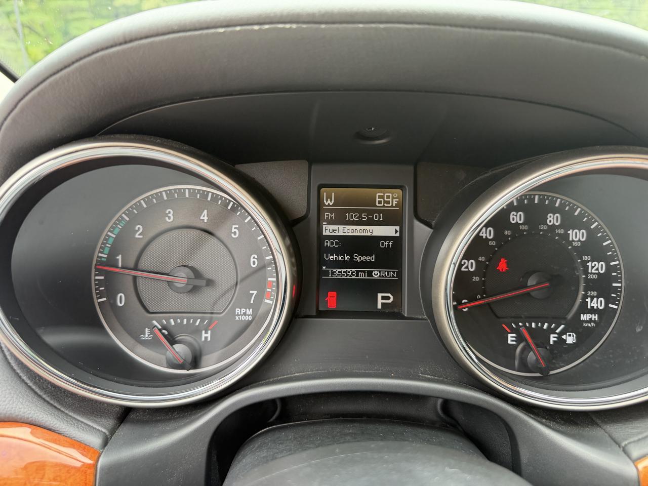 Jeep Grand Cherokee 4WD 4dr Overland 2012