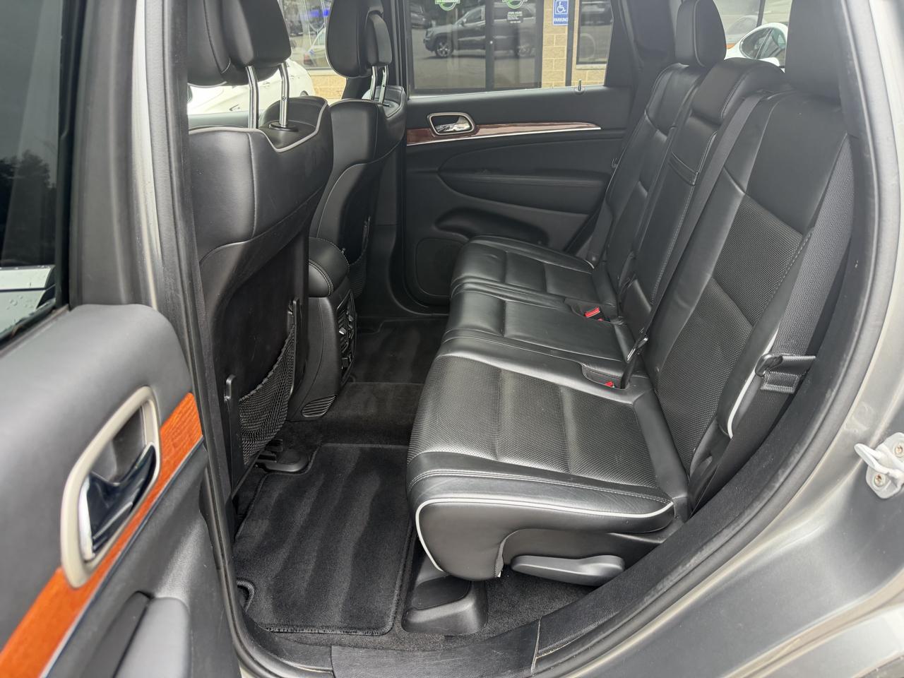 Jeep Grand Cherokee 4WD 4dr Overland 2012