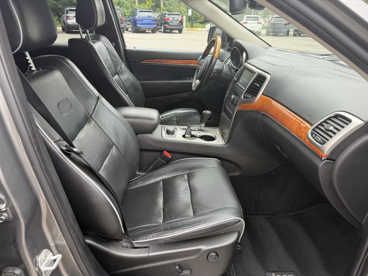 Jeep Grand Cherokee 4WD 4dr Overland 2012