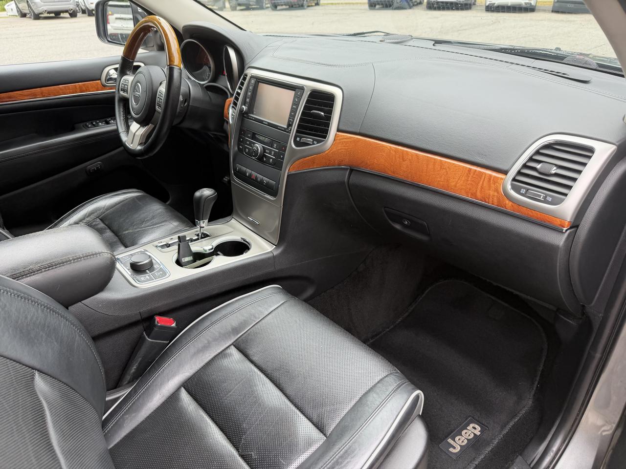 Jeep Grand Cherokee 4WD 4dr Overland 2012