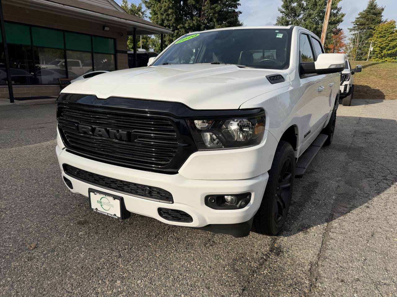 RAM 1500 Big Horn 4x4 Crew Cab 5'7" Box 2020