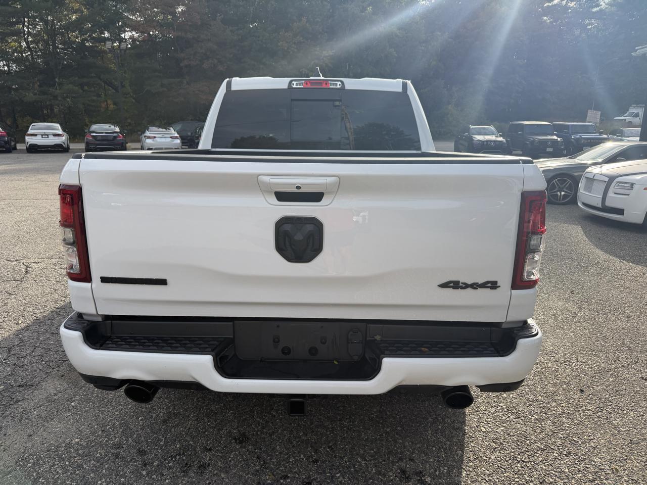 RAM 1500 Big Horn 4x4 Crew Cab 5'7" Box 2020