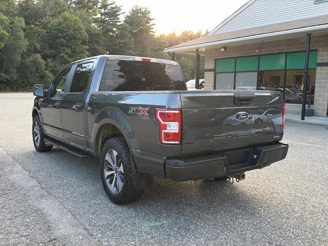 Ford F-150 XLT SuperCab 5.5-ft. Bed 4WD 2019