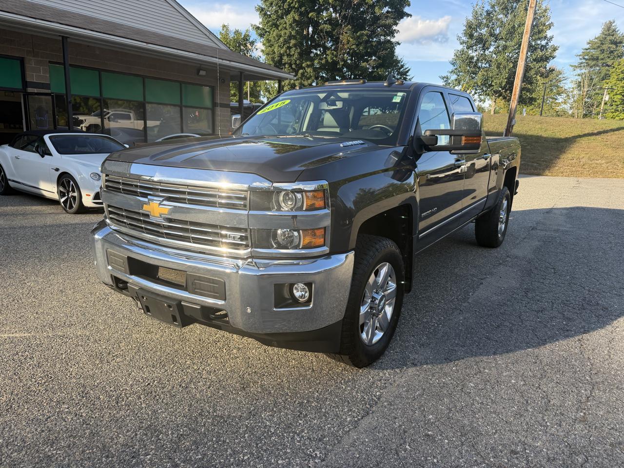 Chevrolet Silverado 2500HD Built After Aug 14 4WD Crew Cab 153.7" LTZ 2015